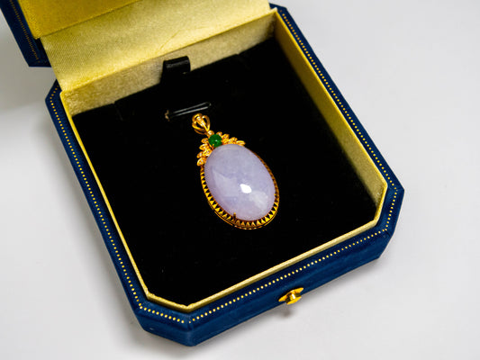 Type A Lavender Jadeite 18k pendant.