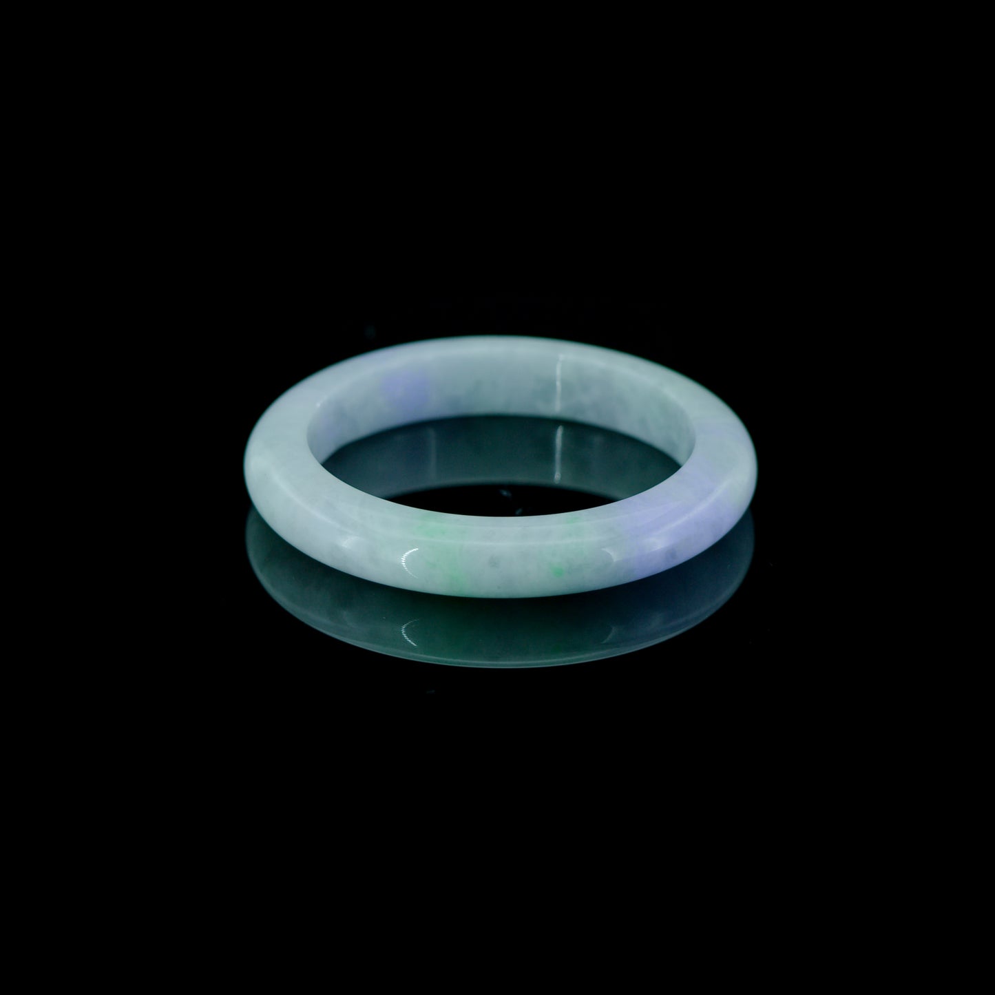 340 cts Type A bicolour lavender and green jadeite bangle