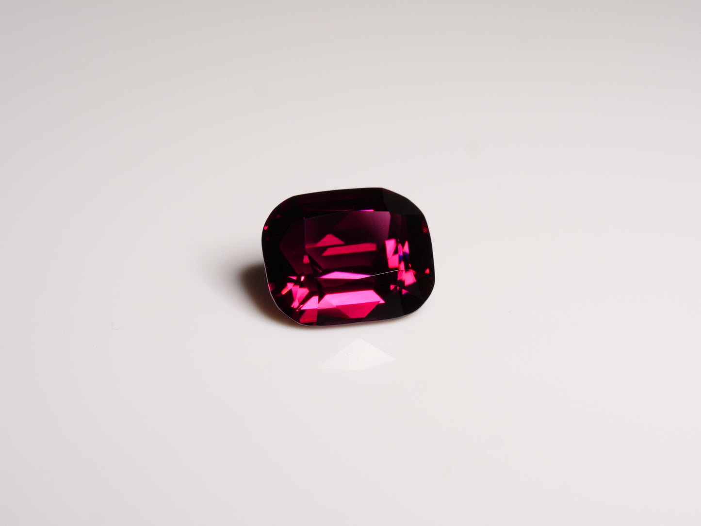8.30ct Malaya Garnet