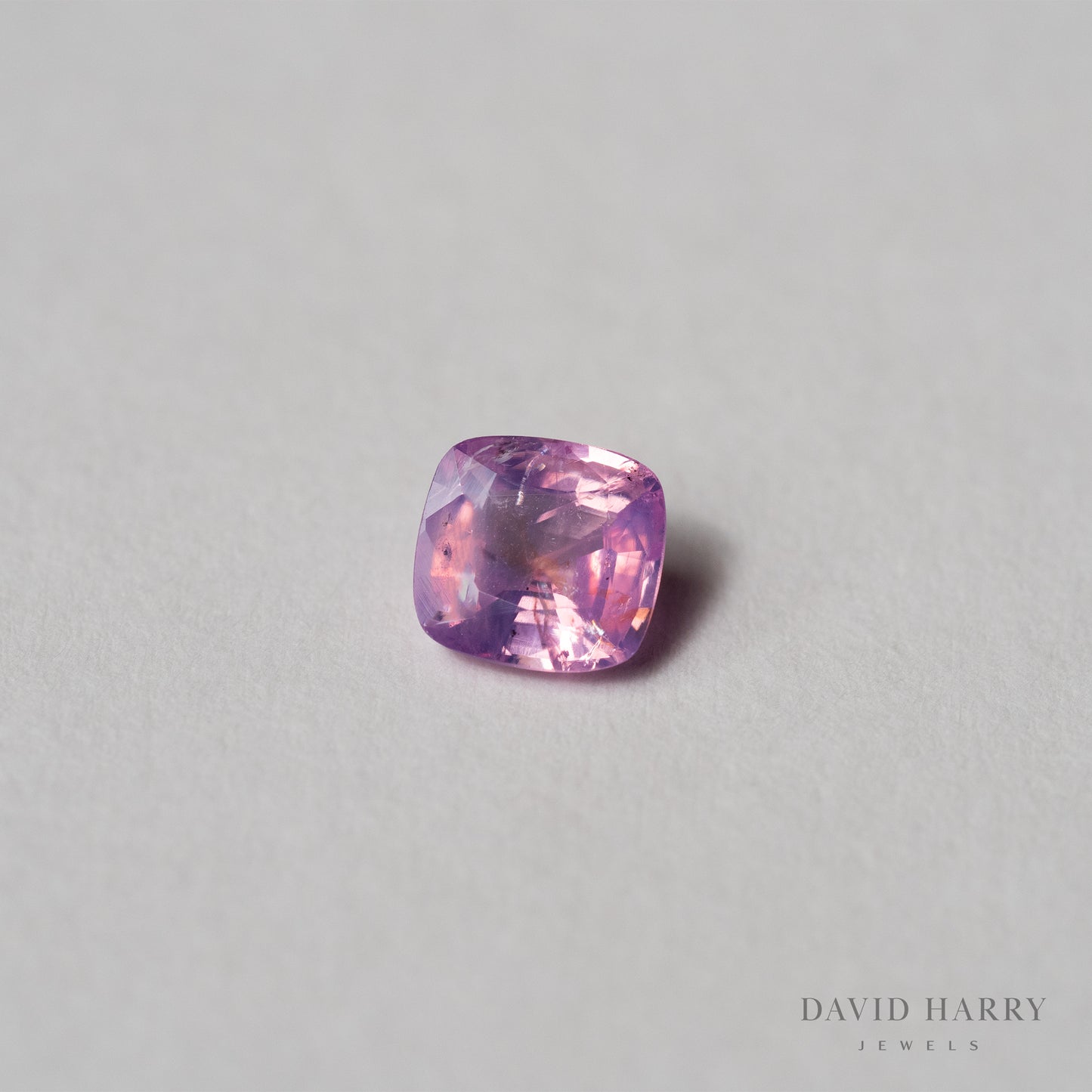 Certified No heat 1.03ct Kashmir Padparadscha Sapphire