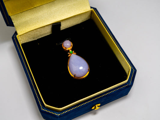 Type A Lavender Jadeite 18k pendant.