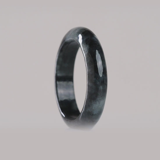DHJ Black Chicken Jadeite Ring