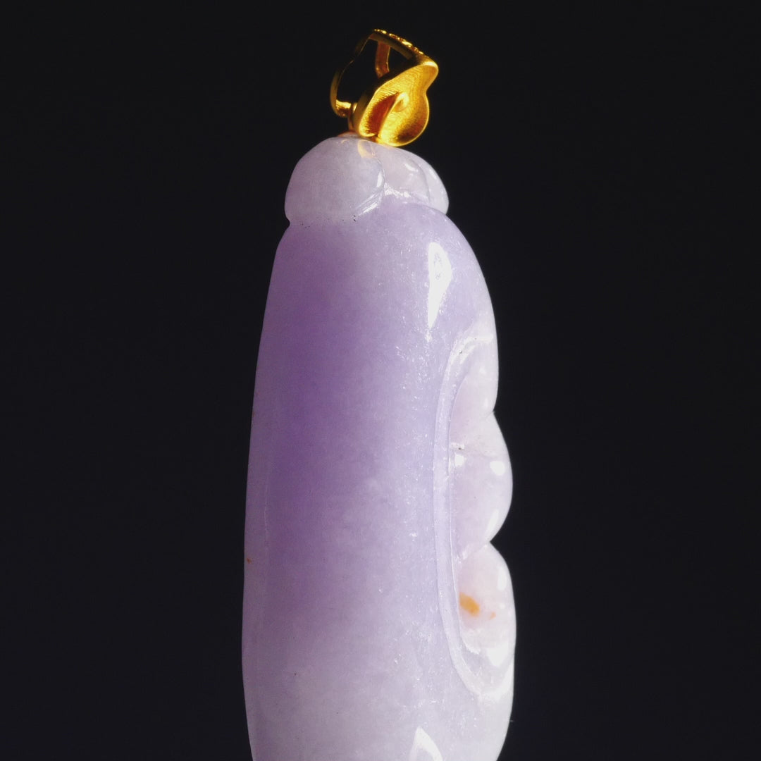 Lavender Jadeite 18k Ruyi Pendant