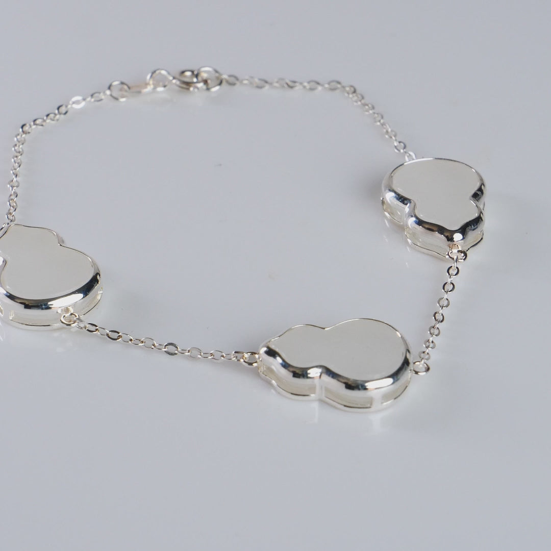 DHJ Khotan Mutton Fat Jade Gourd Station Bracelet, 3 Stations