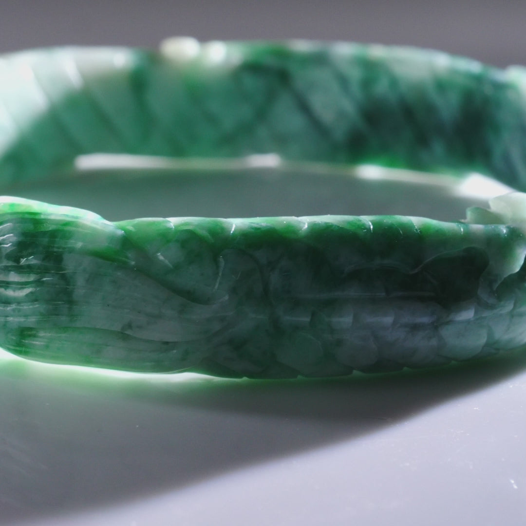Type A Burmese Green Floating Flower Jadeite Bangle