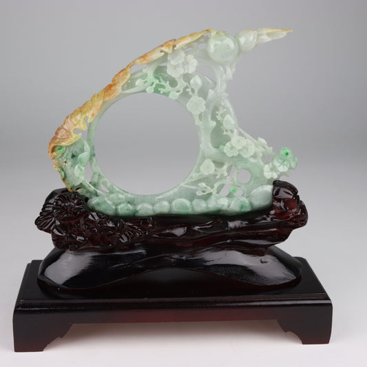 Tricolour jadeite sculpture